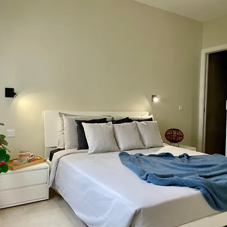 Bugibba Square Seafront By Holi * セント・ポールズ・ベイ