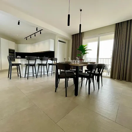 Apartment Bugibba Square Seafront Lux By Holi *