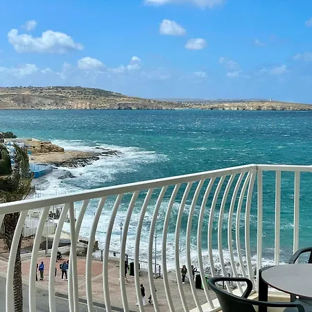 Apartment Bugibba Square Seafront Lux By Holi