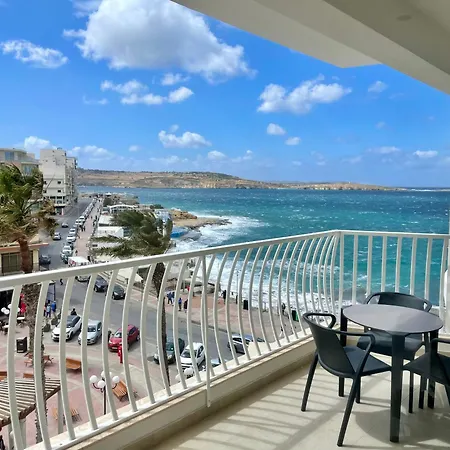 Apartment Bugibba Square Seafront Lux By Holi *