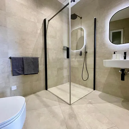 Apartment Bugibba Square Seafront Lux By Holi *