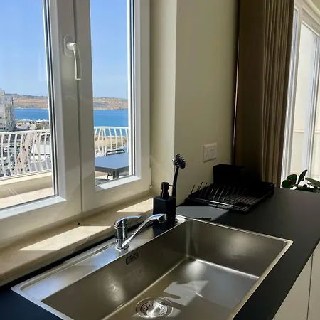 Apartment Bugibba Square Seafront Lux By Holi *