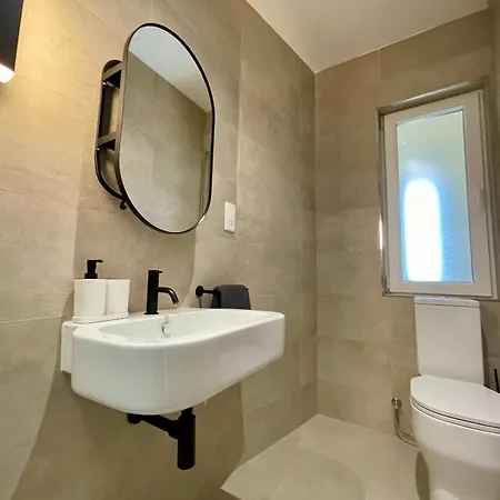 Bugibba Square Seafront Lux By Holi Apartment *
