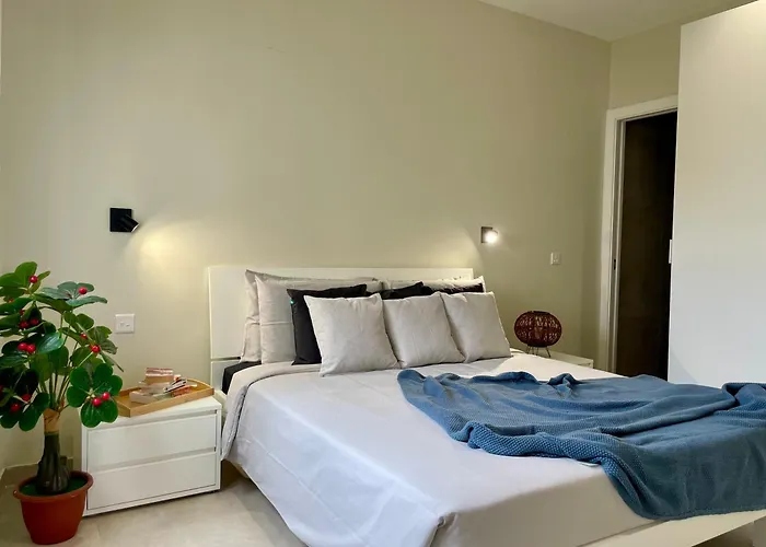 Bugibba Square Seafront By Holi * San Pawl il-Baħar