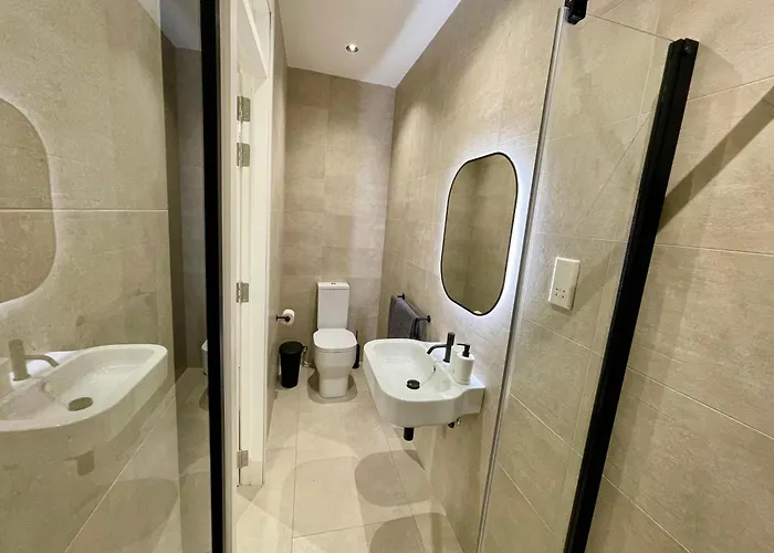 Bugibba Square Seafront By Holi Apartamento