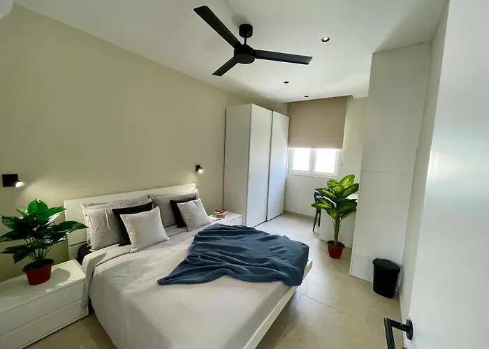 Apartamento Bugibba Square Seafront By Holi St Paul's Bay