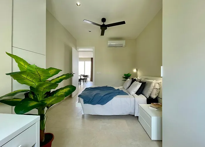 Appartement Bugibba Square Seafront By Holi St. Paul's Bay