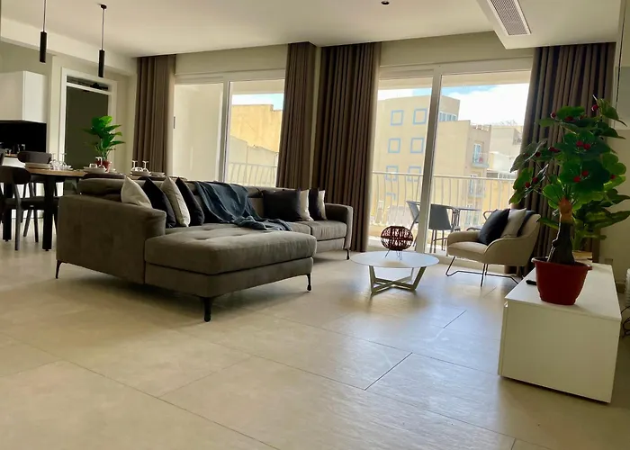 Bugibba Square Seafront By Holi Appartement St. Paul's Bay