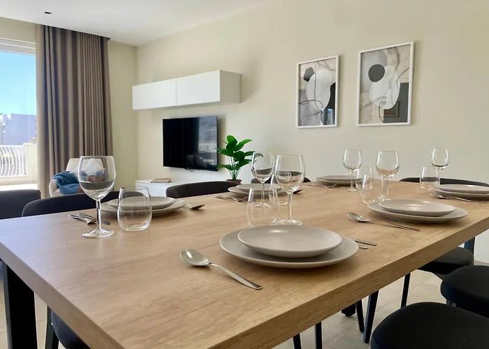 Bugibba Square Seafront By Holi Appartement St. Paul's Bay