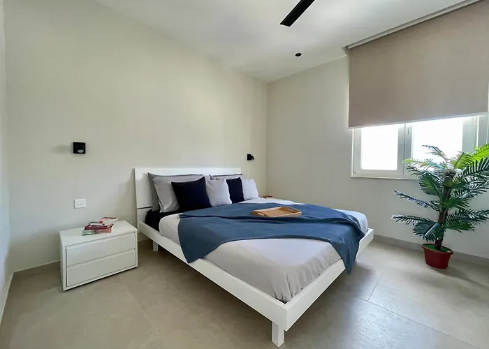 Appartement Bugibba Square Seafront By Holi St. Paul's Bay