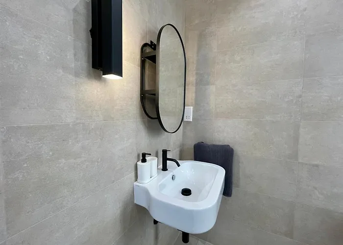 Bugibba Square Seafront By Holi Apartamento